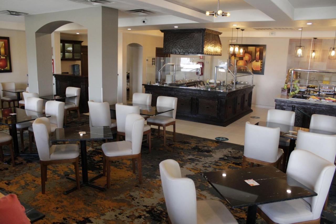 Hotel Calafia Mexicali Zewnętrze zdjęcie