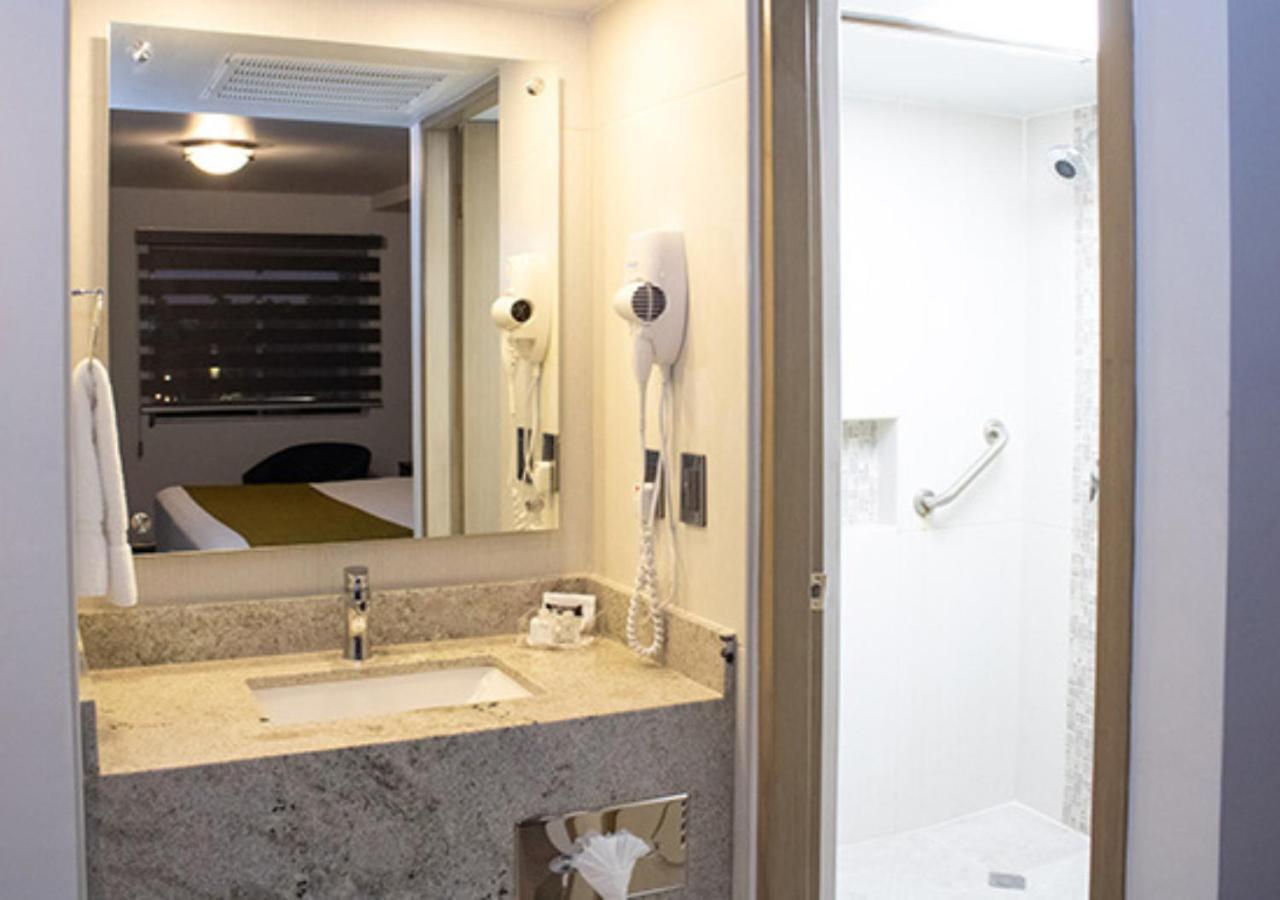 Hotel Calafia Mexicali Zewnętrze zdjęcie