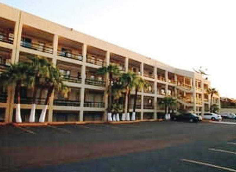 Hotel Calafia Mexicali Zewnętrze zdjęcie