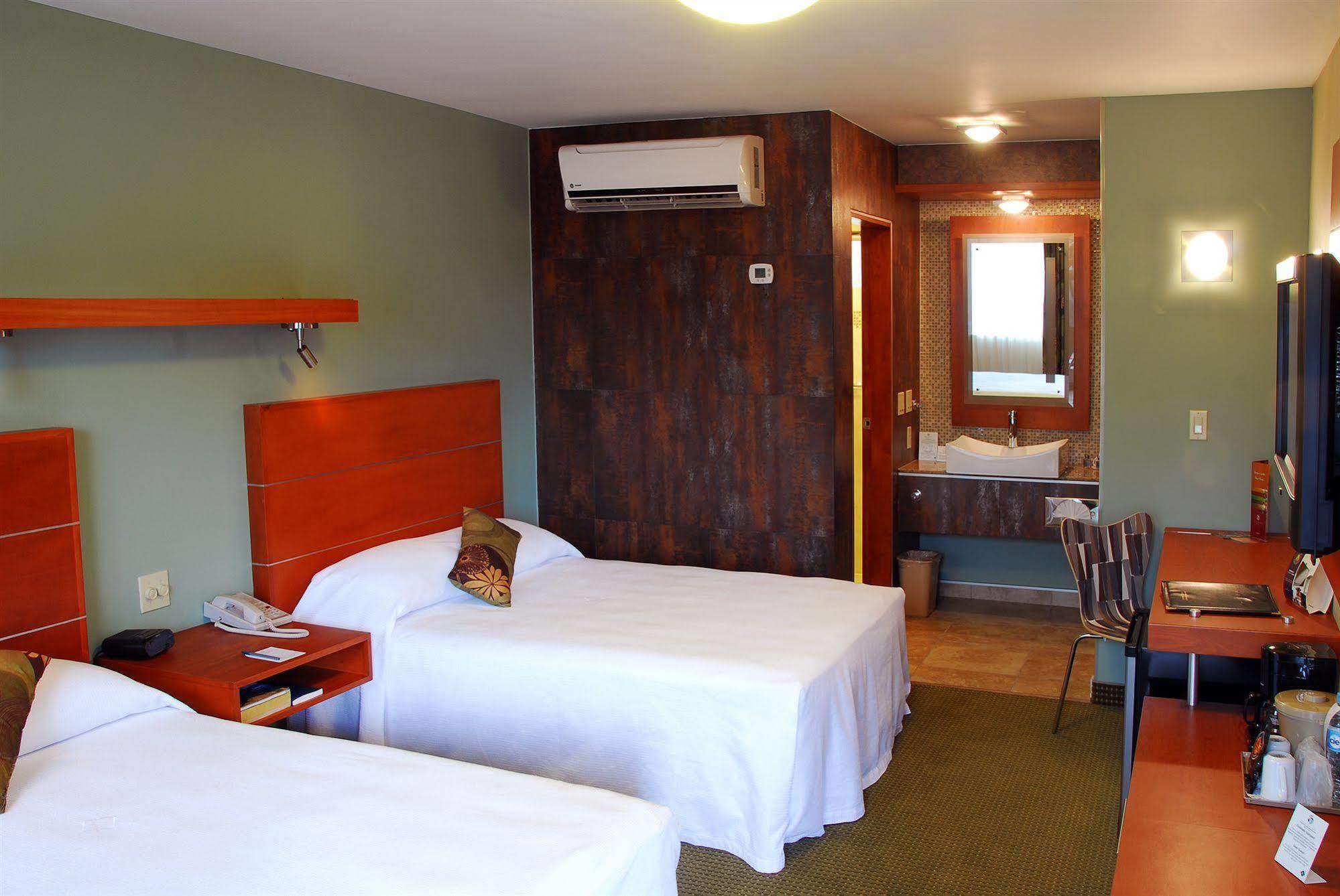 Hotel Calafia Mexicali Zewnętrze zdjęcie