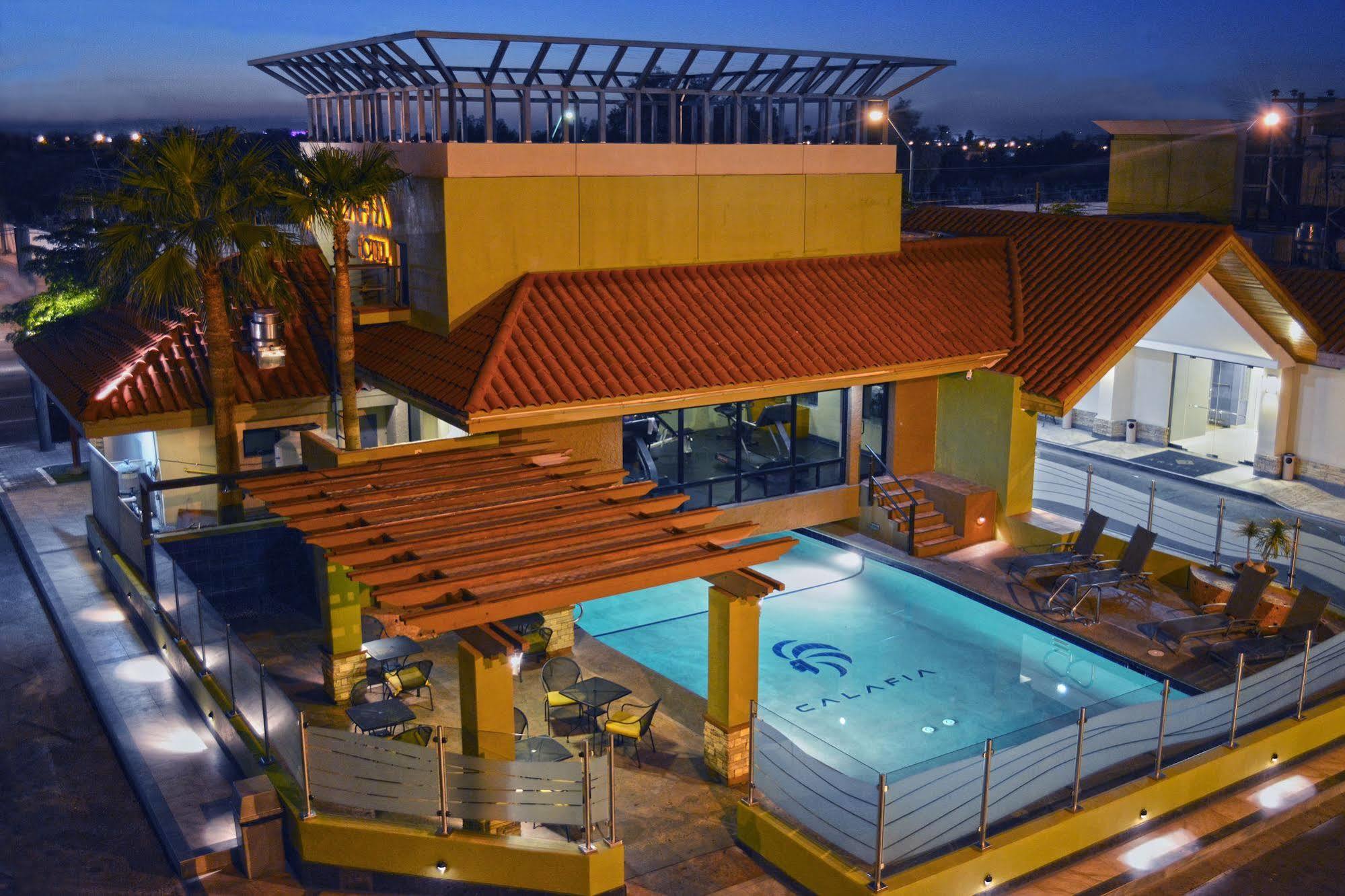 Hotel Calafia Mexicali Zewnętrze zdjęcie